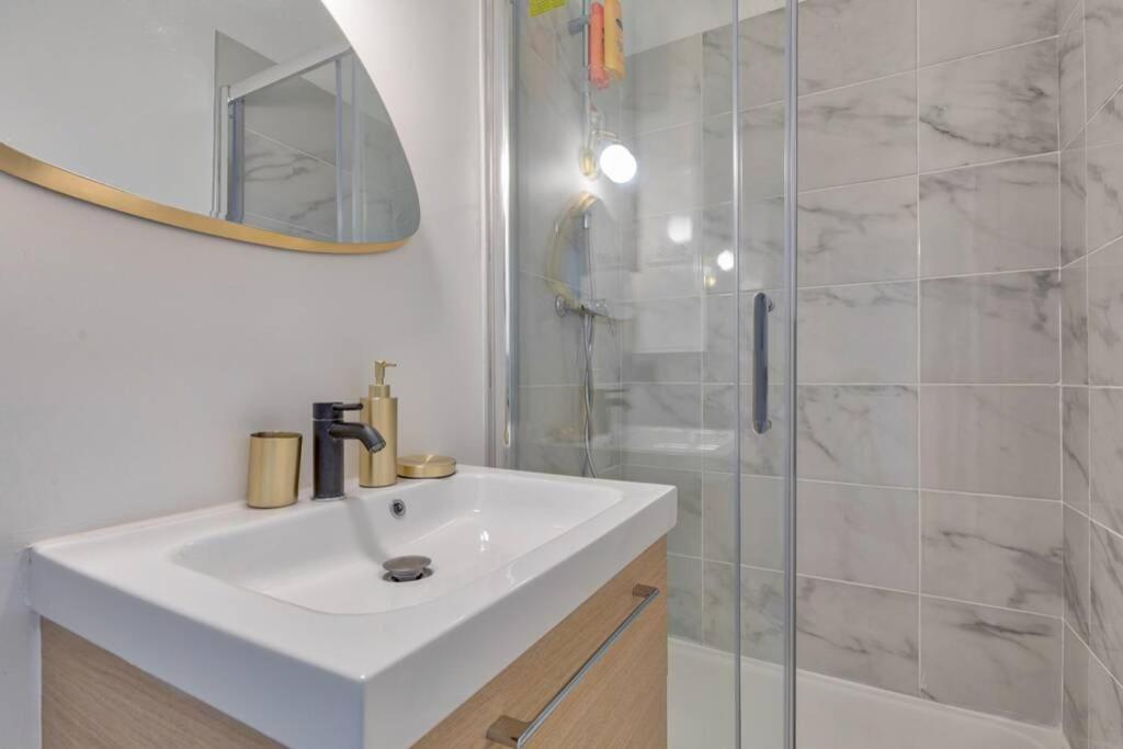 Roquette Charming Apartment Near Bastille - 6P Párizs Kültér fotó